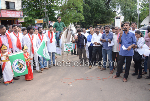 Yettinahole protests 1